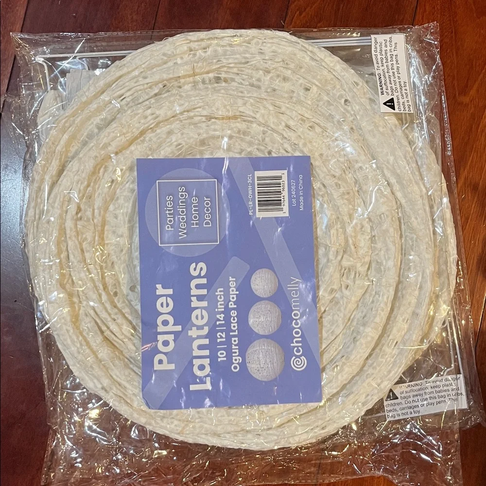 2 packages of White Paper Lanterns new